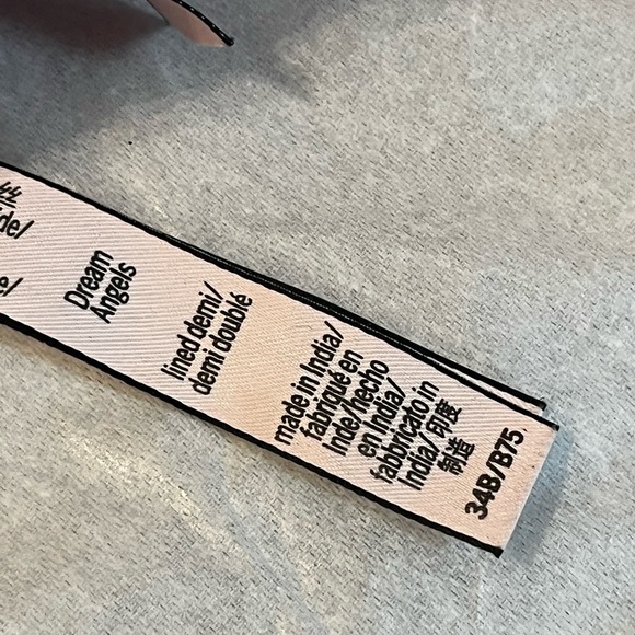 Victoria Secret Dream Angel Red Lace Trim Bra Sz 34B Lined Demi - Picture 9 of 10